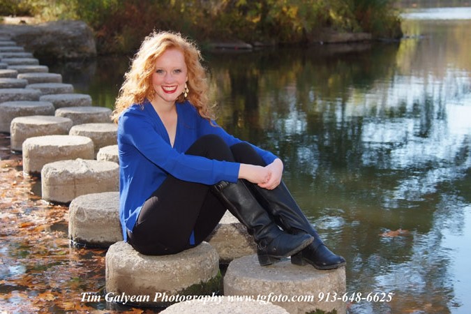 Antioch,Park,Senior,Portraits,Shawnee,Mission,Olathe,Blue,Valley,lake,natural,worth,prices,packages